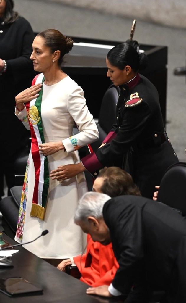 Claudia Sheinbaum protesta como la primera presidenta de México - sheinbaum-galeria-4-630x1024