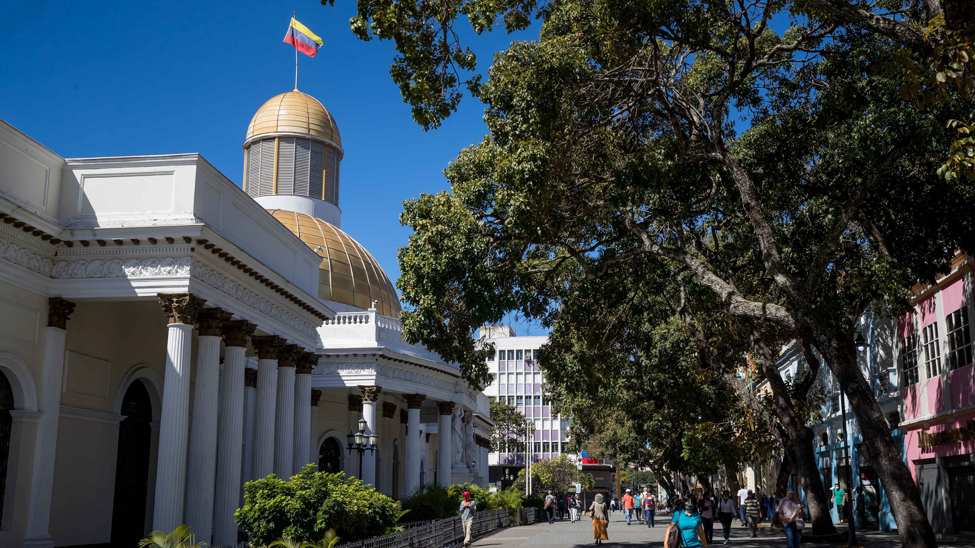 Venezuela designa nueva embajadora en México