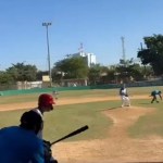 #Video Balacera interrumpe juego de béisbol en Culiacán, Sinaloa