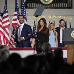 Trump elige a Kimberly Guilfoyle, prometida de su hijo mayor, como embajadora en Grecia