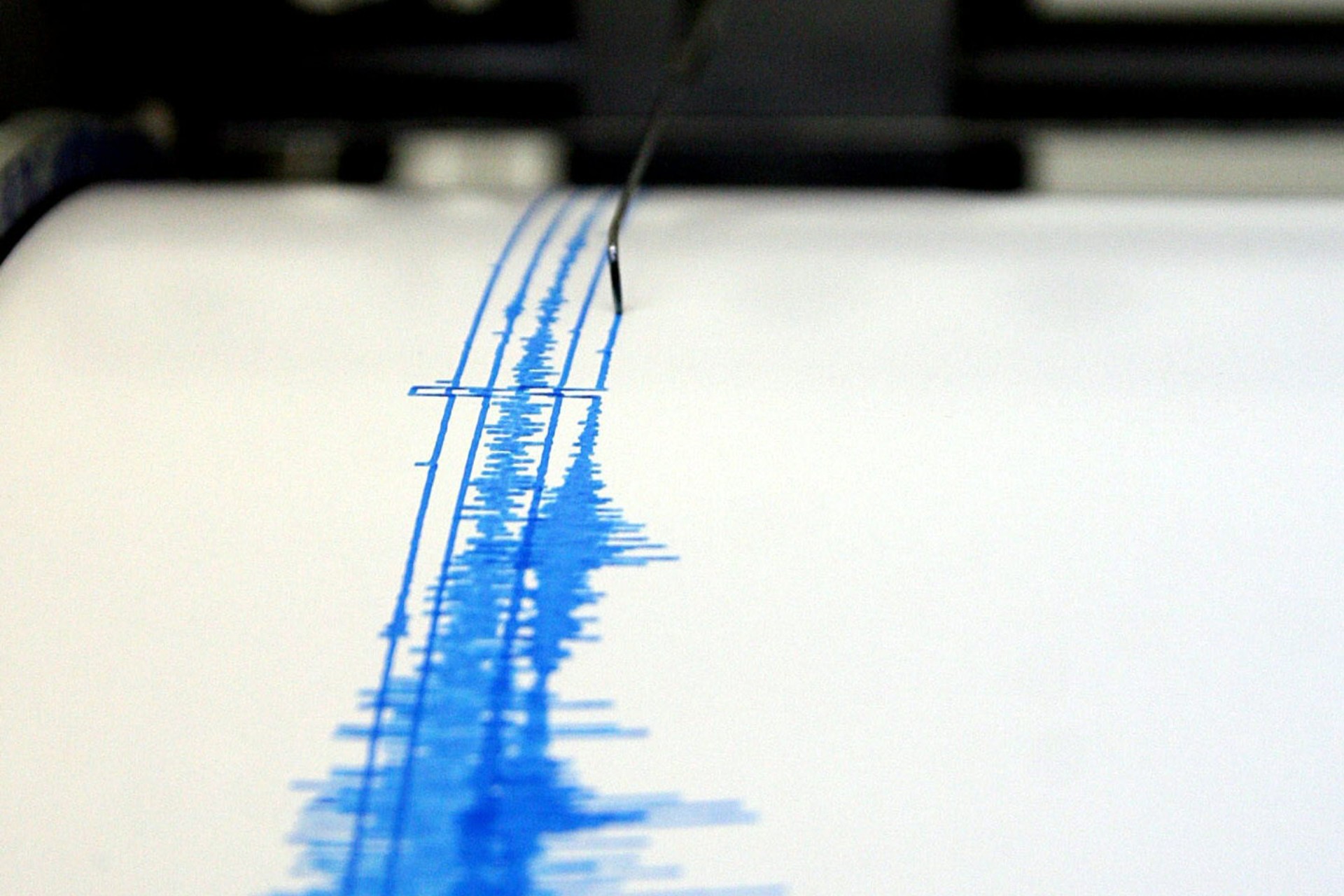 Sismo de magnitud 7 sacude California y provoca alerta de tsunami