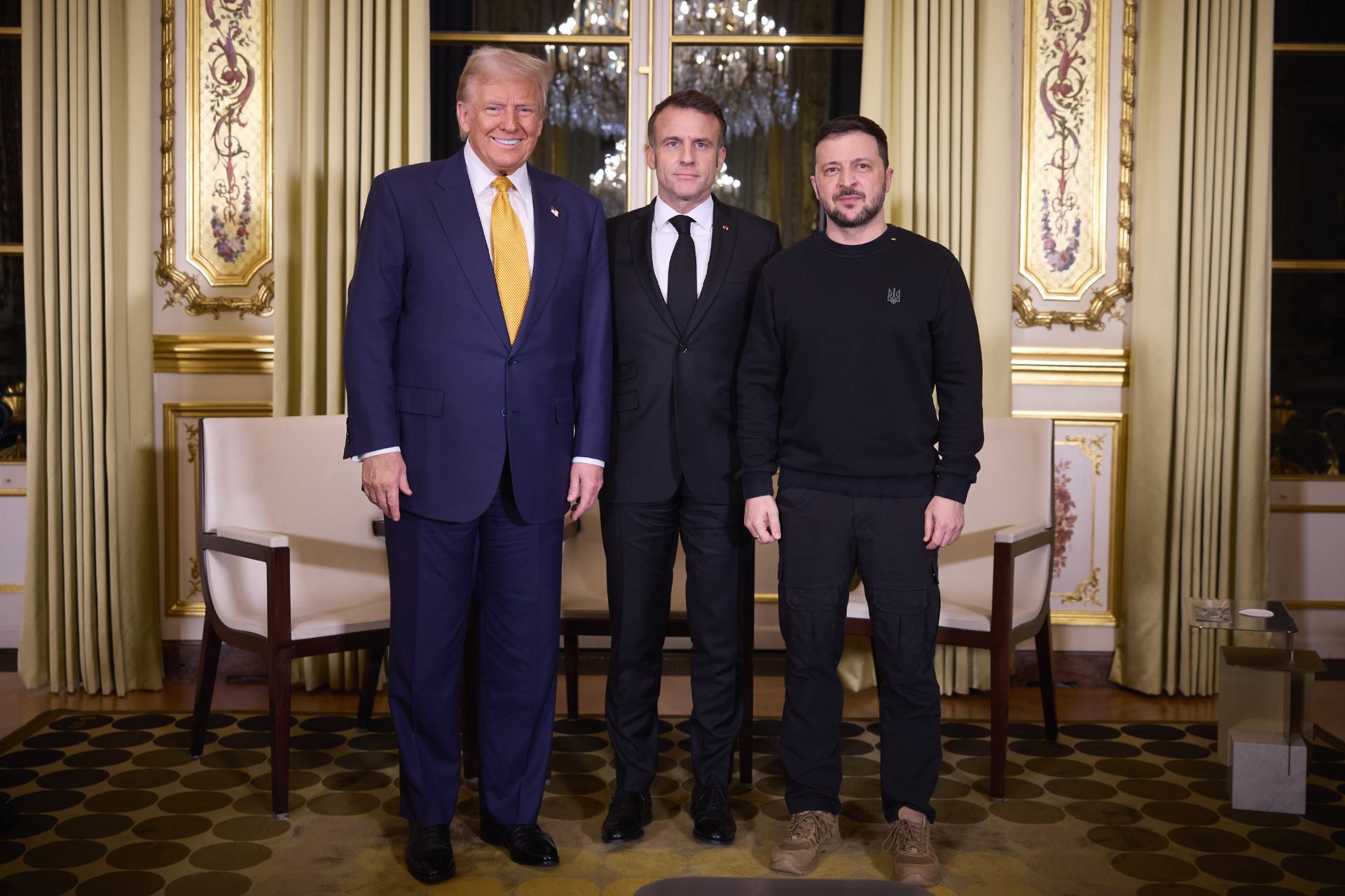 Zelenski considera “buena y productiva” su entrevista con Trump y Macron en París