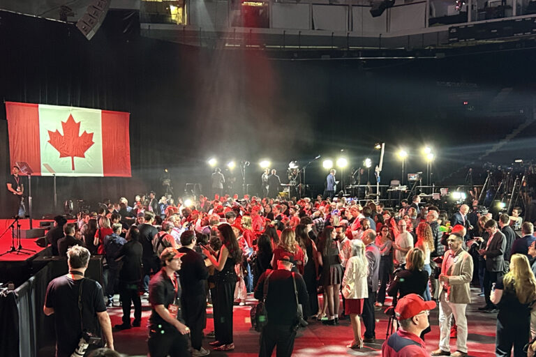 cbc-y-ctv-dan-por-segura-la-victoria-de-los-liberales-en-canada
